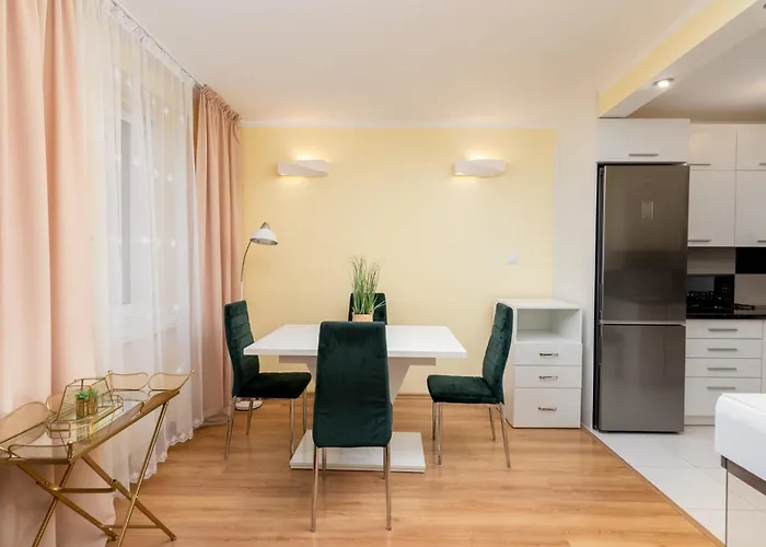 Kalinowe By Bookinghost * Cracovia