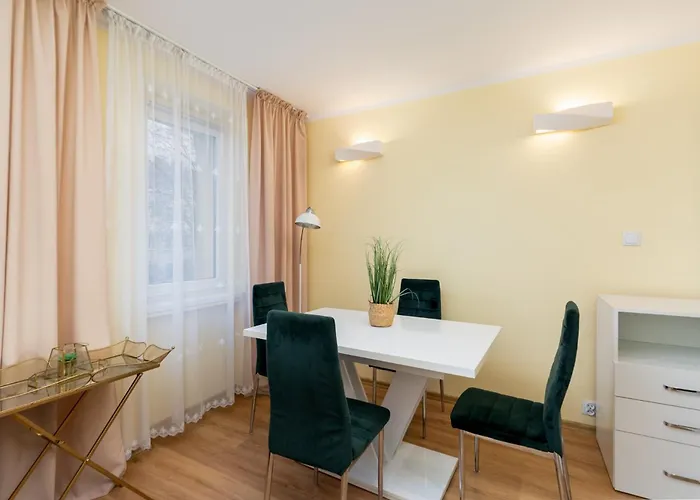 Kalinowe By Bookinghost