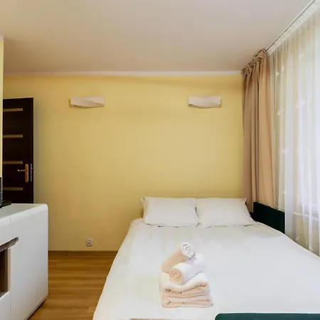 Kalinowe By Bookinghost